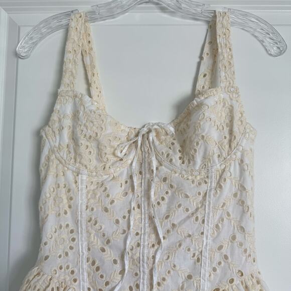 Revolve by Agua Bendita Spring Ivory Shan Eyelet Dress Size S NWT - Picture 5 of 11